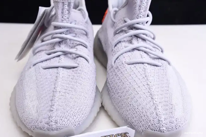 Tail Yeezy Boost 350 Adidas Light FX9017 V2 0615